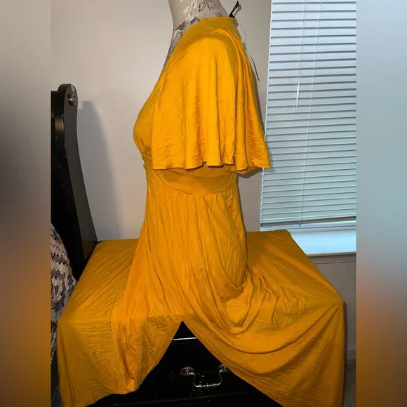 Yellow forever 21 maxi dress - Picture 3 of 5